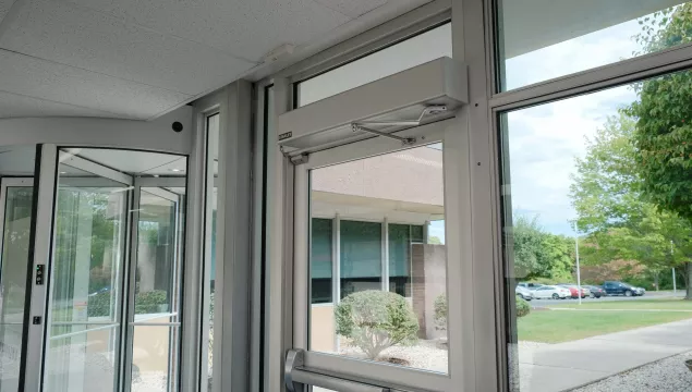 Automatic Swing Door Opener | STANLEY Access Technologies